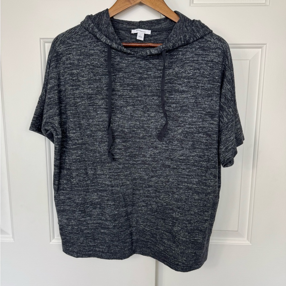 NWOT Daily Ritual‎ Black Short Sleeve Hooded Top Women's Size Large